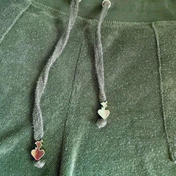 Sugarfree Green Terry Cloth Shorts Size 26’’ - Picture 3 of 4